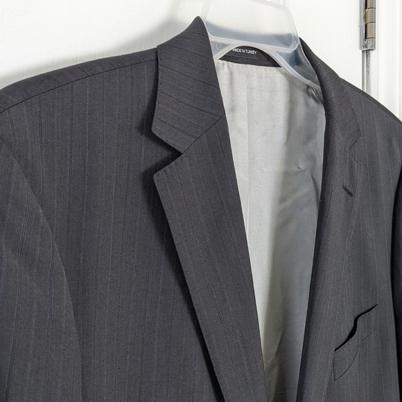 Hugo Boss dark blue striped 100% virgin wool blazer size 44L - Picture 8 of 11